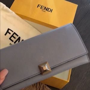 Fendi Continental Wallet Bicolor/Borchie